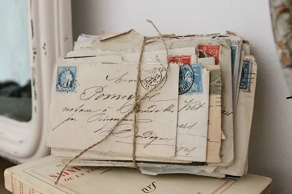 No One Writes to Hamlet. Danish Post Stops Delivering Paper Letters