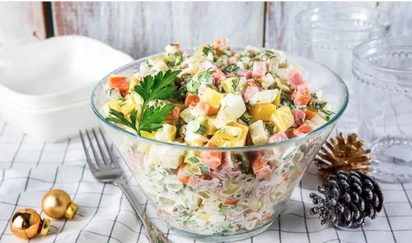 The doctor gave advice after the New Year's feast