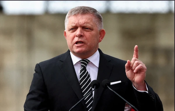 European leader congratulated on New Year in Russian