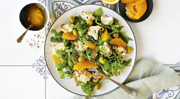 Cauliflower Salad with Orange and Olives: A Healthy and Delicious Recipe