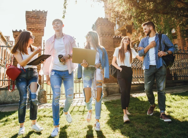 Старинная университетская держава ждет таланты.