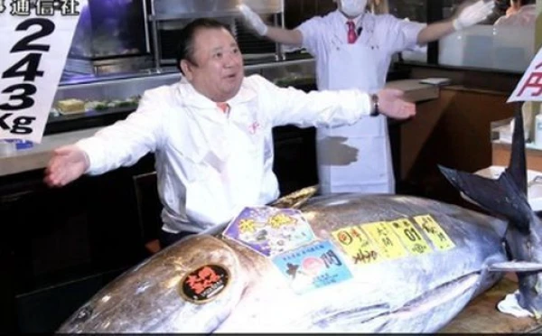 Bluefin tuna sold at auction in Tokyo for a record $3.2 million
