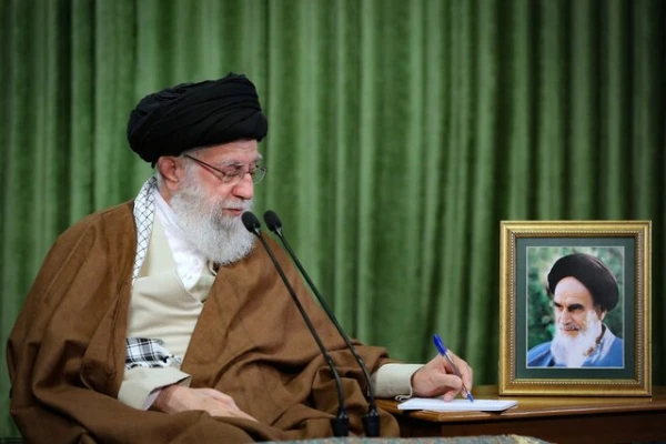 Khamenei Ready to Flee to Russia Amid Intensifying Protests - The Times