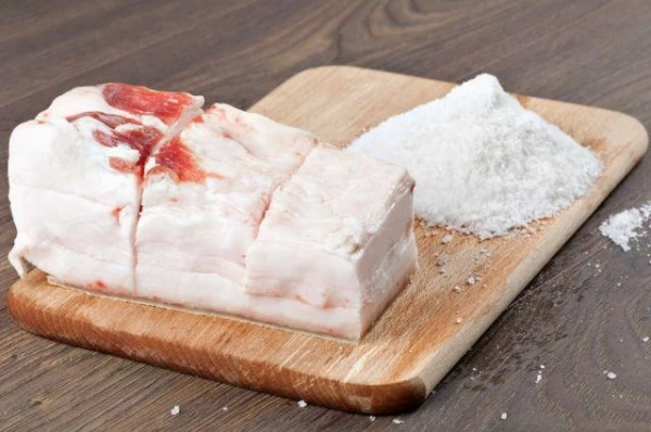 The doctor explained how lard affects human health