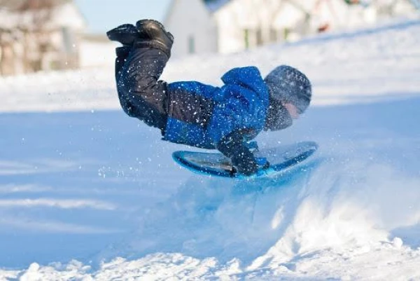 Winter 'Joy': Children are being admitted to Riga hospital unconscious, with fractures, bleeding, and dangerous wounds