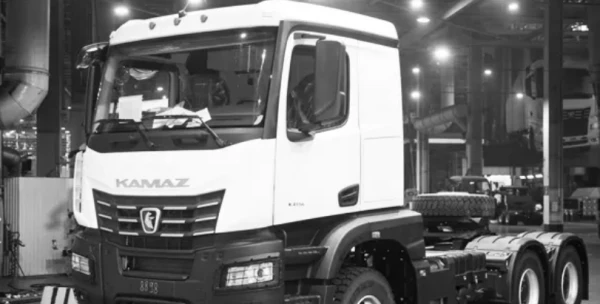 Завод в Набережных Челнах продолжает работу.