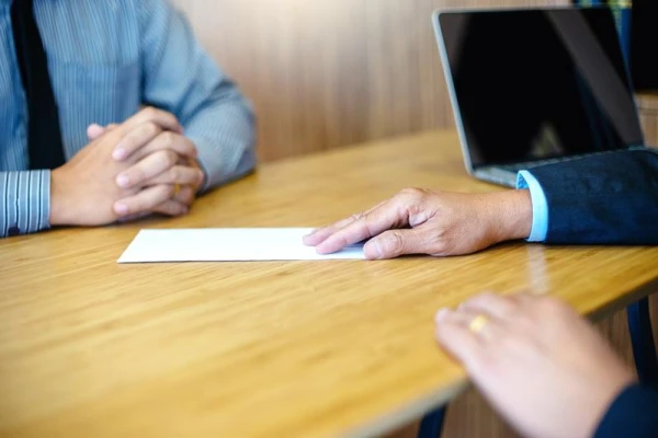 Savings in Public Administration: Which Ministries Are Reducing Their Workforce?