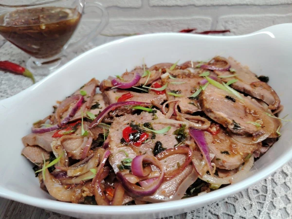 Pickled Tongue Like in a Restaurant: A Simple Recipe for a Meat Delicacy