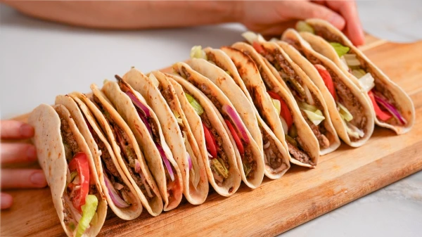 Quick and Filling: Lavash with Minced Meat for Breakfast or Dinner