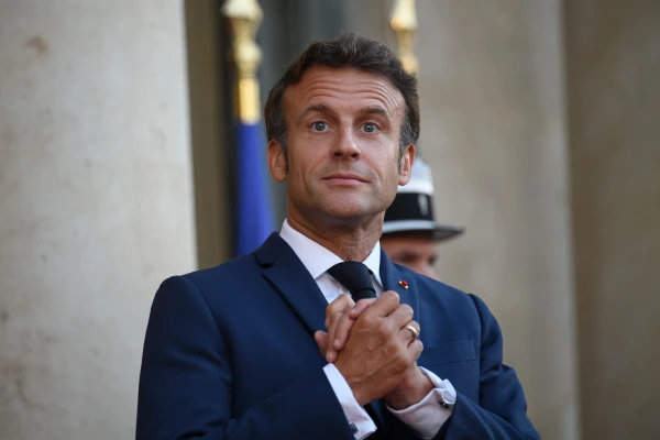 Macron Calls Parliament for Troop Deployment to Ukraine