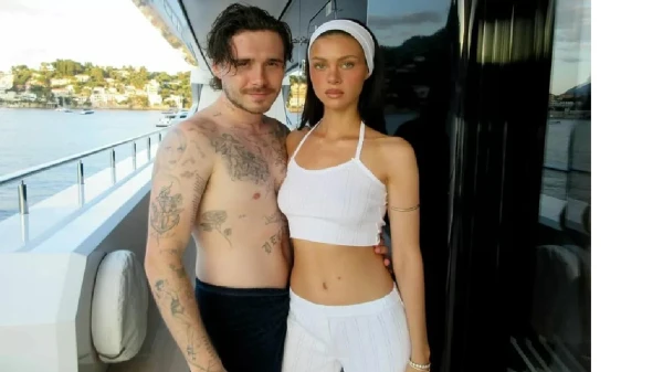 Старший сын знаменитого футболиста явно отстает от отца по физической форме.