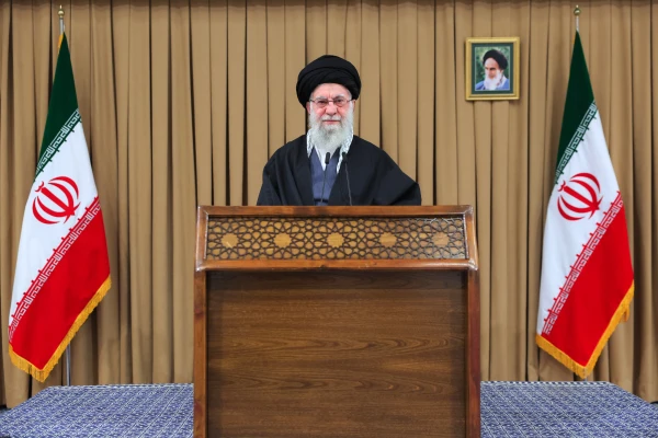 Iran threatens retaliatory strikes against Israel and US military bases