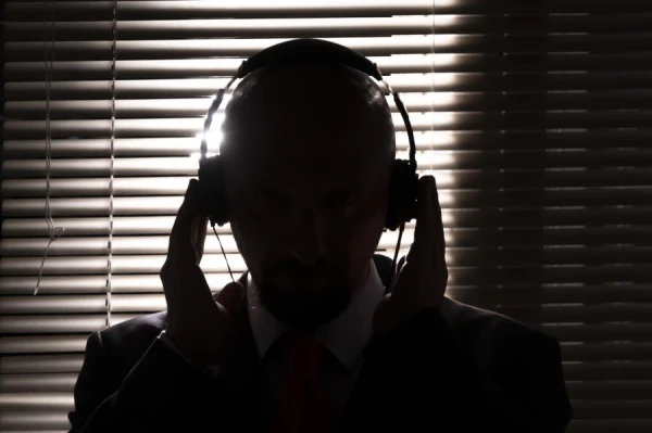 The Supreme Court banned the use of hidden recordings of conversations of corrupt builders