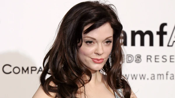 Rose McGowan spoke about pressure and blackmail from the producers of the series 'Charmed'