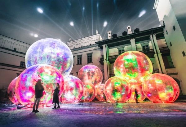 Invitation to a Winter Fairy Tale: Vilnius Prepares for the Festival of Light