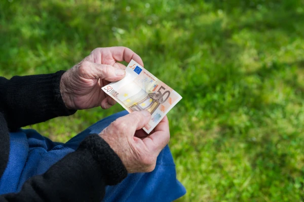 In Latvia, pensioners receive more than pensioners