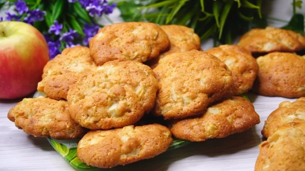 Tender Cottage Cheese and Apple Cookies: A Quick Breakfast or Snack in 3 Minutes