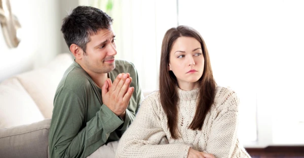 How to Apologize to Restore Trust, Not Escalate Conflict