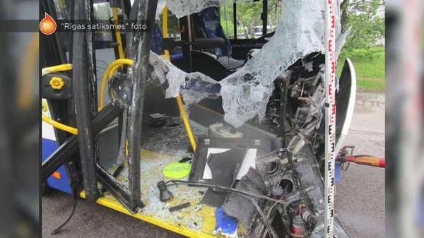 After the accident, the trolleybus driver was presented with a shocking bill of 11,400 euros by Rīgas satiksme