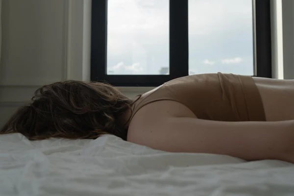 An Unobvious Factor in Sleep Disturbances and Weight Gain Revealed