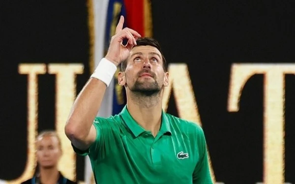 Djokovic successfully started at the 2026 Australian Open and matched Federer and Lopez's record for the number of Grand Slam appearances