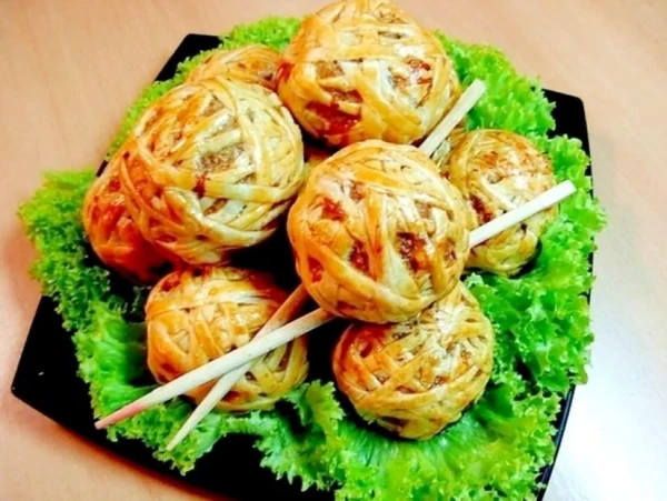 Meatballs in Puff Pastry - Simple and Unusual (VIDEO)