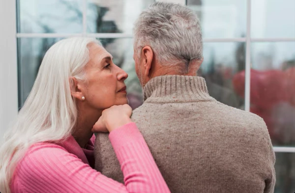 The Benefits of Romantic Relationships After 45 Have Been Revealed