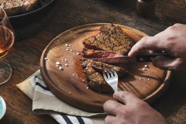 Meat Increases the Chances of Living to 100 Years, but Only with Normal Weight