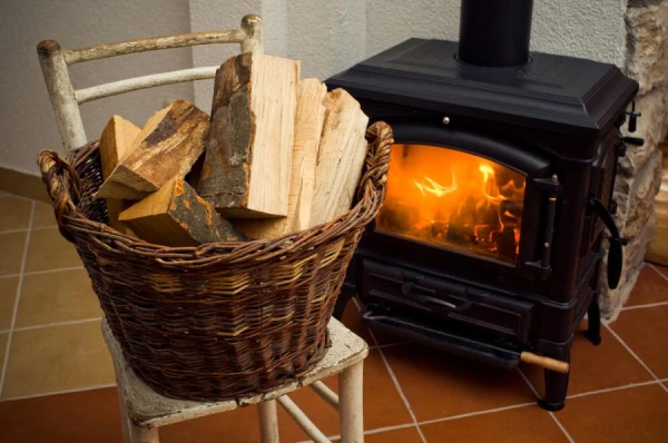In Latvia — a desperate shortage of pellets and briquettes, fraudsters have turned to firewood