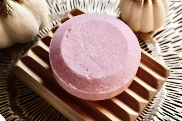 Why Celebrities Choose Solid Shampoos: Savings, Ecology, and Hair Health