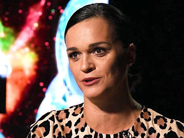 От артистки всегда ждут горячих новостей.