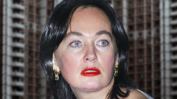 Larisa Guzeeva Showed Her Most Unsuccessful Photos — Fans' Reactions Surprised