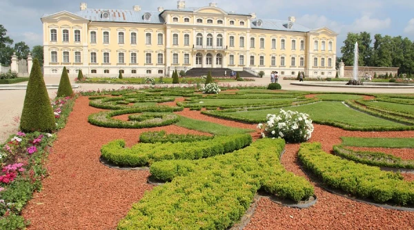 Rundāle Palace Invites You to a Series of Baroque Music Concerts "Conversations in the Palace with Music"