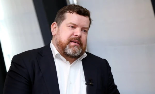 “We were going to beat them with sticks and take their guns”: a political scientist recalls the barricades of 1991