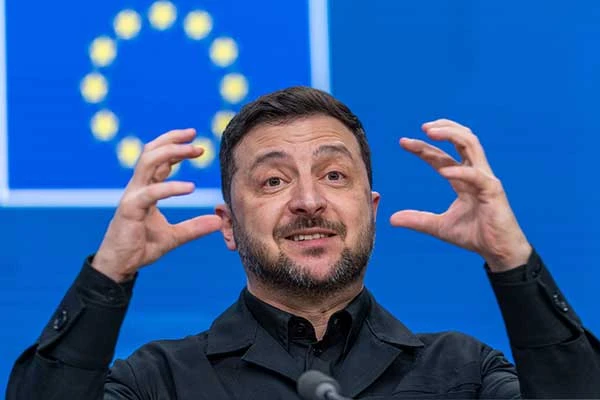 Russian Language! Zelensky Slips into Russian While Communicating with the Presidents of Lithuania and Poland