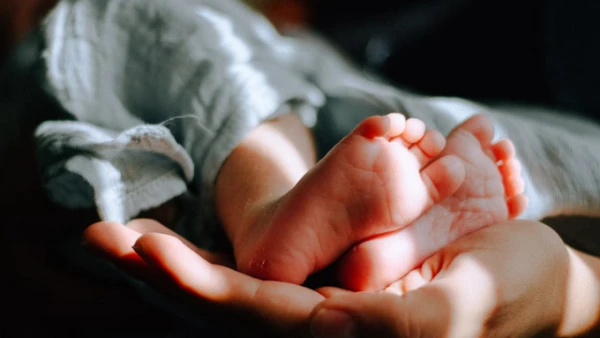 59-year-old woman gives birth