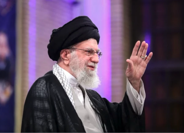 Iran's Supreme Leader Hides in Bunker Awaiting US Strike