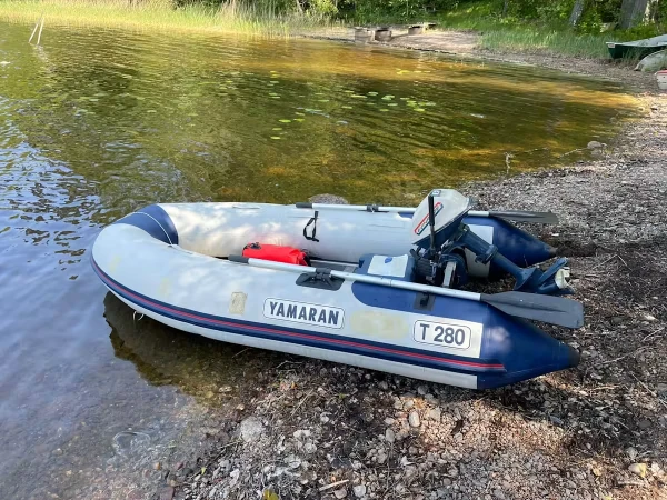 На этой лодке Павел Кузьмичев и Отто Майер прибыли в Котка.