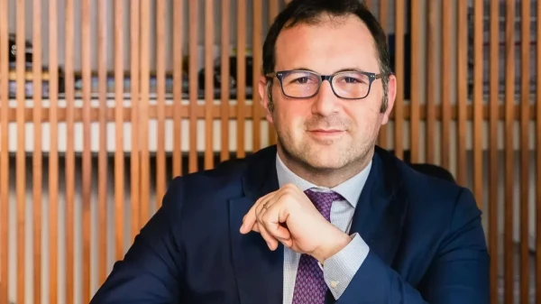 Italian billionaire to send money earned in Russia into space