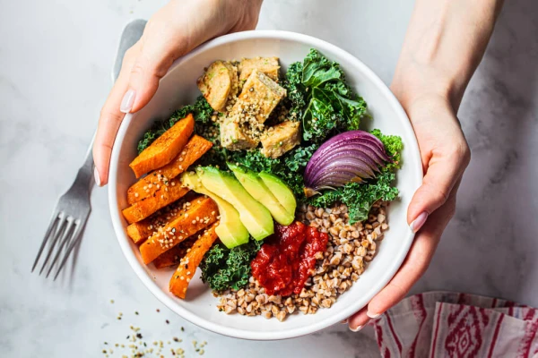 Vegetarian Diet: How to Avoid Deficiencies in Protein, Vitamins, and Micronutrients