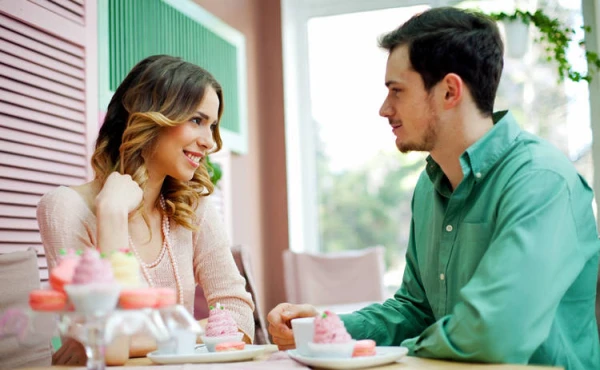 50 Questions to Help the Conversation on a First Date