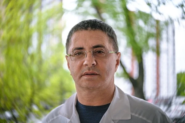 Doctor Myasnikov Predicted That One Category of People Will 'Spend 10 Years in Diapers'