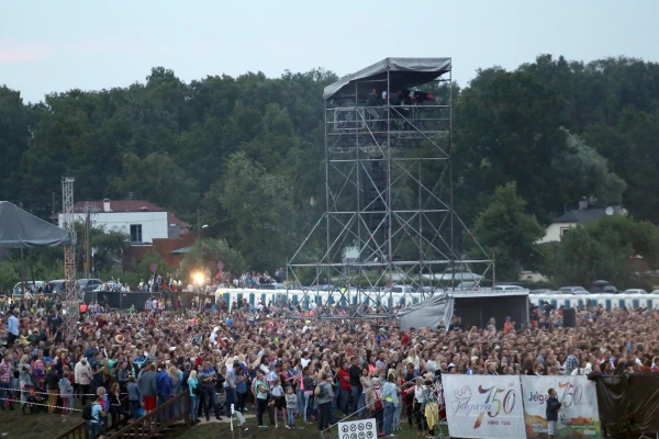 Prāta vētra had to compensate Jelgava for the costs of restoring the lawn damaged after the concert