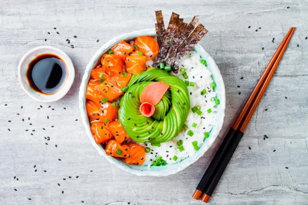 Perfect Lunch and Dinner: How to Create a Poke Bowl