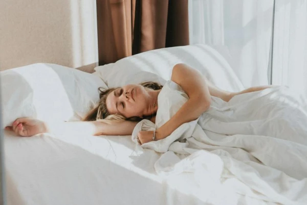 A Simple Way to Improve Sleep Without Medications Has Been Discovered