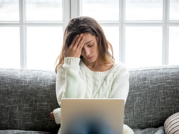 "Tearing Your Soul for the Public": How Social Media Turned Personal Tragedies into a Trend