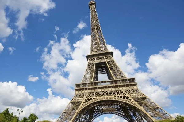 Latvia to Sign Agreement with France on Cooperation in Cinematography