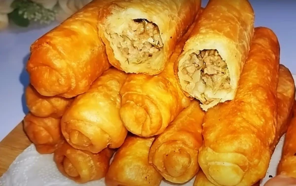 Hearty Rolls with Meat Filling: Cooking at Home Tastier than in a Restaurant