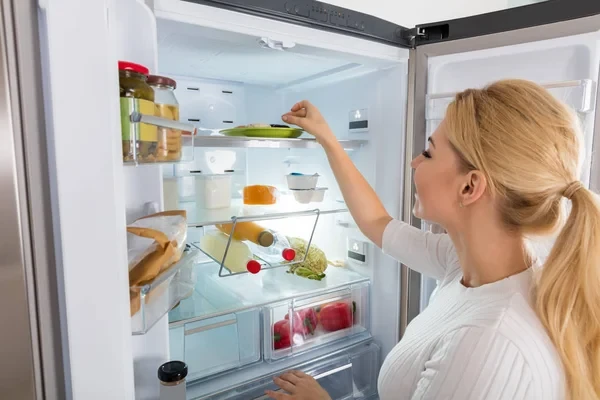 Storage Mistakes: Which Foods Should Not Be Kept in the Refrigerator for Long
