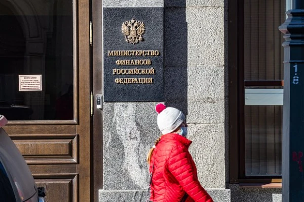 Crisis Ahead: The Budget Deficit of Russian Regions Soared to a Record High
